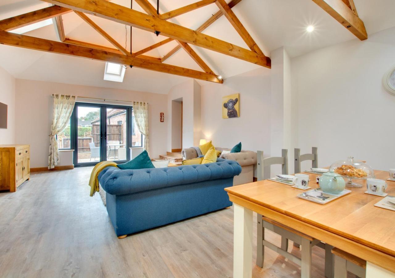 Green Farm Barns - The Old Dairy Villa Brundall Esterno foto