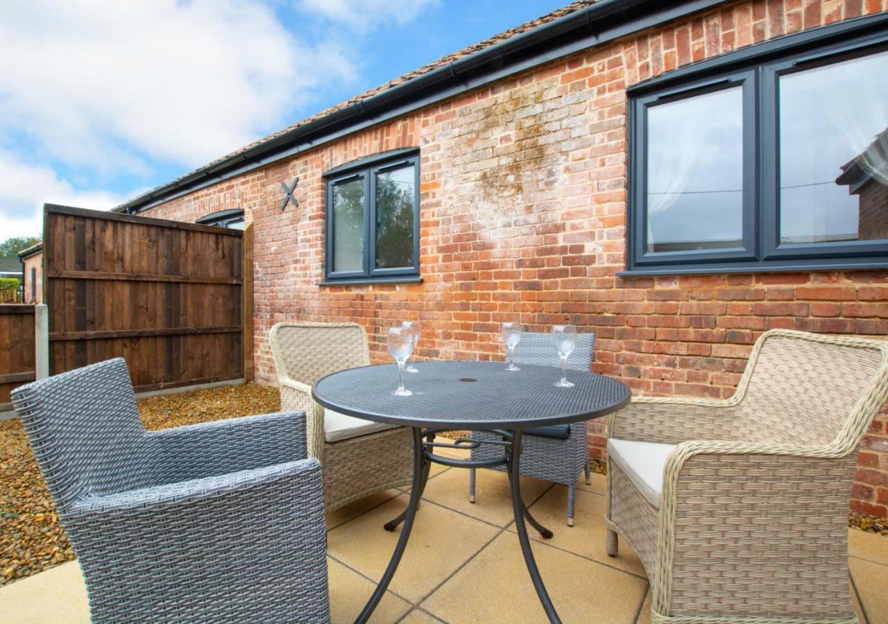 Green Farm Barns - The Old Dairy Villa Brundall Esterno foto